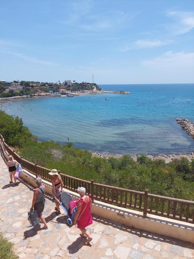 Casa Billarose - Lovely House Overlooking Pool & Walking Distance To The Beach And Restaurants Cabo Roig Exteriör bild