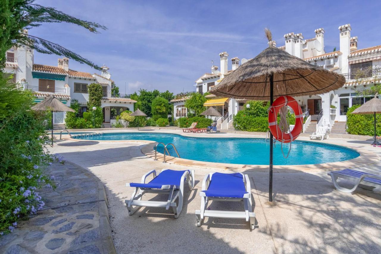 Casa Billarose - Lovely House Overlooking Pool & Walking Distance To The Beach And Restaurants Cabo Roig Exteriör bild