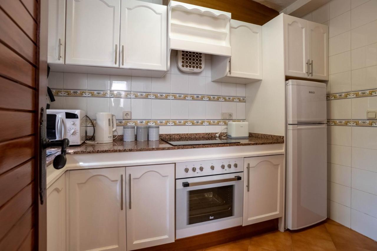 Casa Billarose - Lovely House Overlooking Pool & Walking Distance To The Beach And Restaurants Cabo Roig Exteriör bild